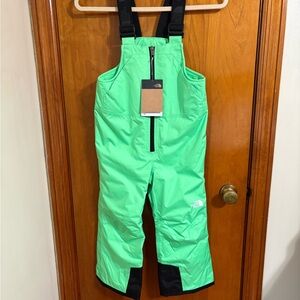 NWT Kids Northface Freedom Bibs Chlorophyll Green size 6